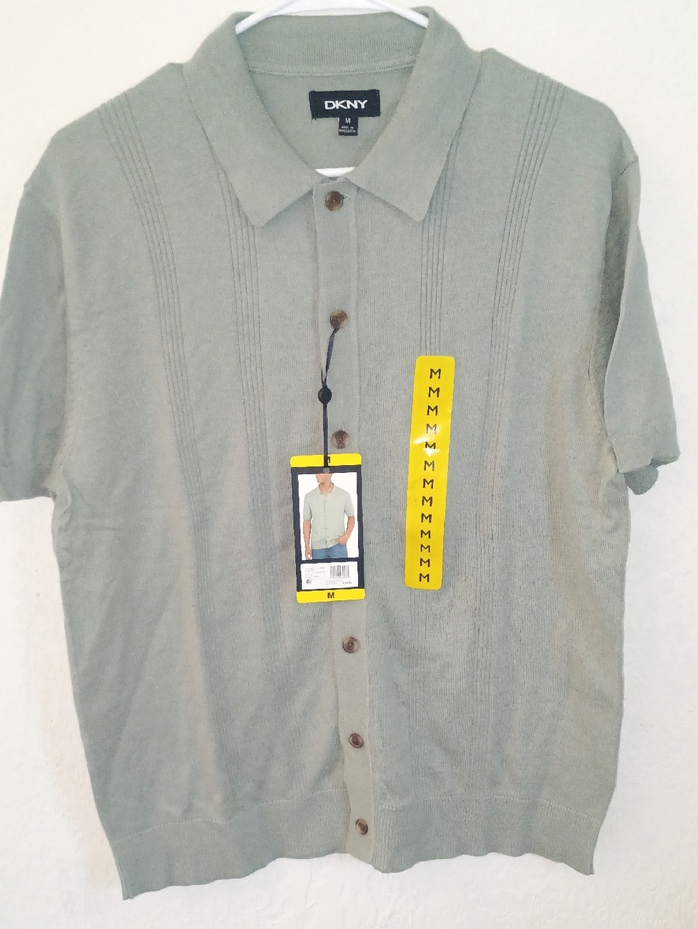 DKNY Men’s Sage Green Short-Sleeve Button Front Shirt